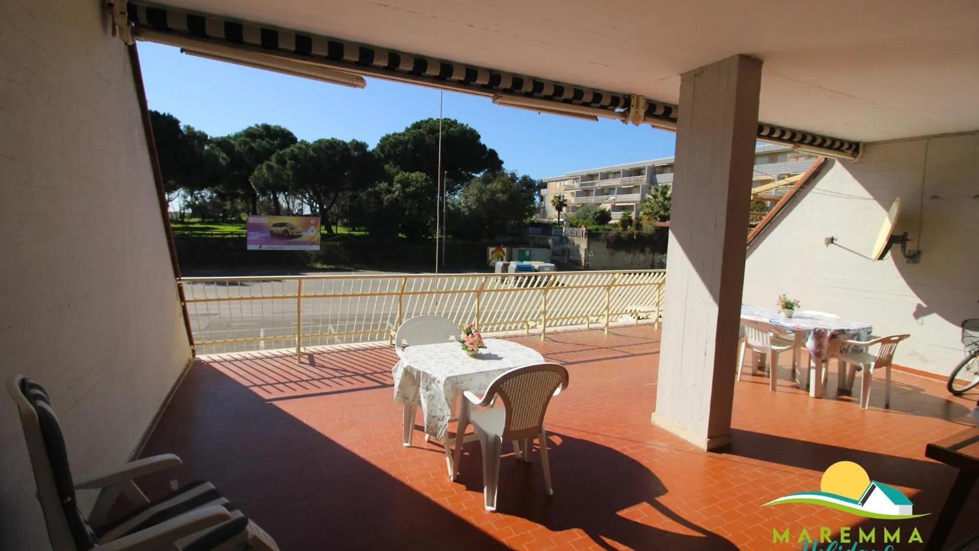Maremma Holidays-La Terrazza Apartment Follonica